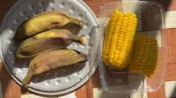 "Mengganti kebiasaan sarapan gorengan dengan pisang dan jagung rebus ternyata membawa perubahan luar biasa bagi energi, pencernaan, hingga kesehatan kulitmu. "