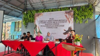 "Tiga peneliti kembangkan Gariskoyak, game edukatif untuk melestarikan Tari Koncong Dayak Salako di Singkawang melalui dukungan Kementerian Kebudayaan."