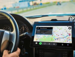Google Maps Rilis Fitur Pengisian Daya EV Berbasis AI untuk 350 Model Mobil di Android Auto