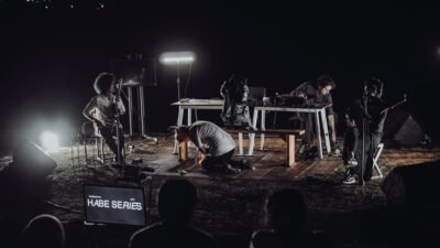 "Habe Series #4 sukses digelar di Singkawang. Pertunjukan seni kontemporer ini pertemukan seniman lintas negara dalam kolaborasi eksperimental tanpa jeda."