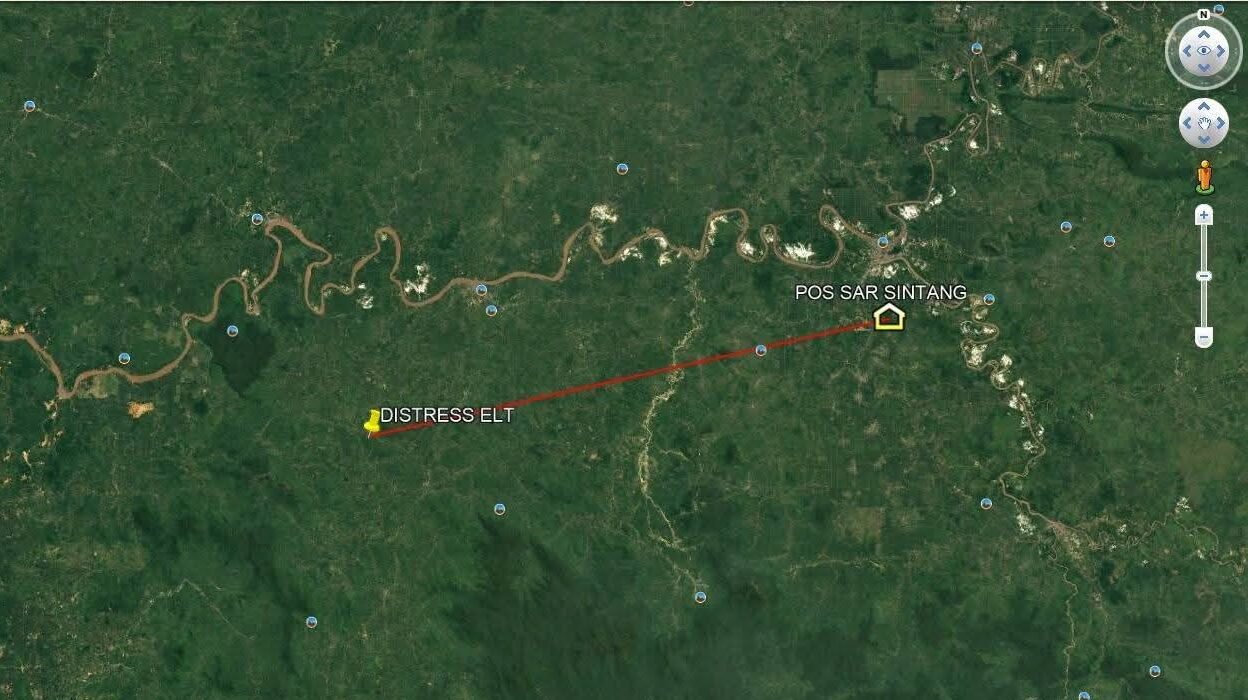 Lokasi perbukitan di wilayah Kecamatan Nanga Taman yang menjadi titik koordinat terakhir sebelum helikopter korporasi PK-CFX dilaporkan hilang kontak.