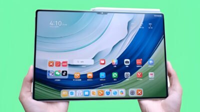 Ilustrasi - Huawei MatePad Pro 13.2 2026 hadir dengan layar OLED 2.8K dan stylus canggih. Simak spesifikasi tablet rasa laptop yang cocok untuk kreator di sini. (Dok. Ist)