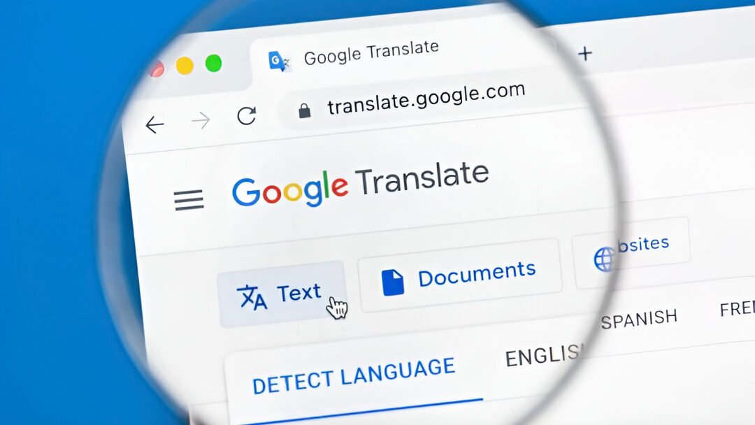Ilustrasi - Rayakan ulang tahun ke-20, Google Translate rilis fitur pronunciation practice berbasis AI untuk melatih pelafalan bahasa asing. Simak kecanggihannya di sini! (Dok. Ist)