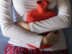 Jangan Panik, Lakukan Ini Saat Anak Haid Pertama