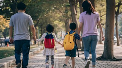 Ilustrasi - Ahli saraf Harvard sebut tiga rutinitas harian ini mampu membentuk anak cerdas dan tangguh. Simak tips parenting selengkapnya di sini. (Dok. Ist)