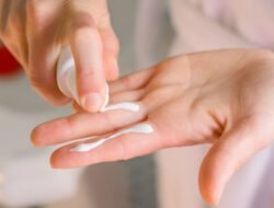 Jangan Asal Pakai, Segini Durasi Bertahan Sunscreen