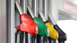 Ilustrasi - Kementerian ESDM dan Lemigas segera menguji kelayakan bahan bakar alternatif Bobibos. Simak proses penentuan klasifikasi dan standar keamanannya di sini. (Dok. Ist)