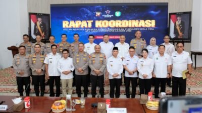 "Kalimantan Barat bersiap menggelar turnamen voli tingkat Asia, AVC Men's Champions League 2026. Persiapan venue dan mitigasi Karhutla menjadi fokus utama panitia penyelenggara. "