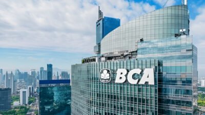 Ilustrasi - Harga saham BBCA jatuh ke level terendah sejak 2021. Analis sebut fundamental tetap kuat dan beri rekomendasi beli dengan target Rp 10.900. (Dok. Ist)