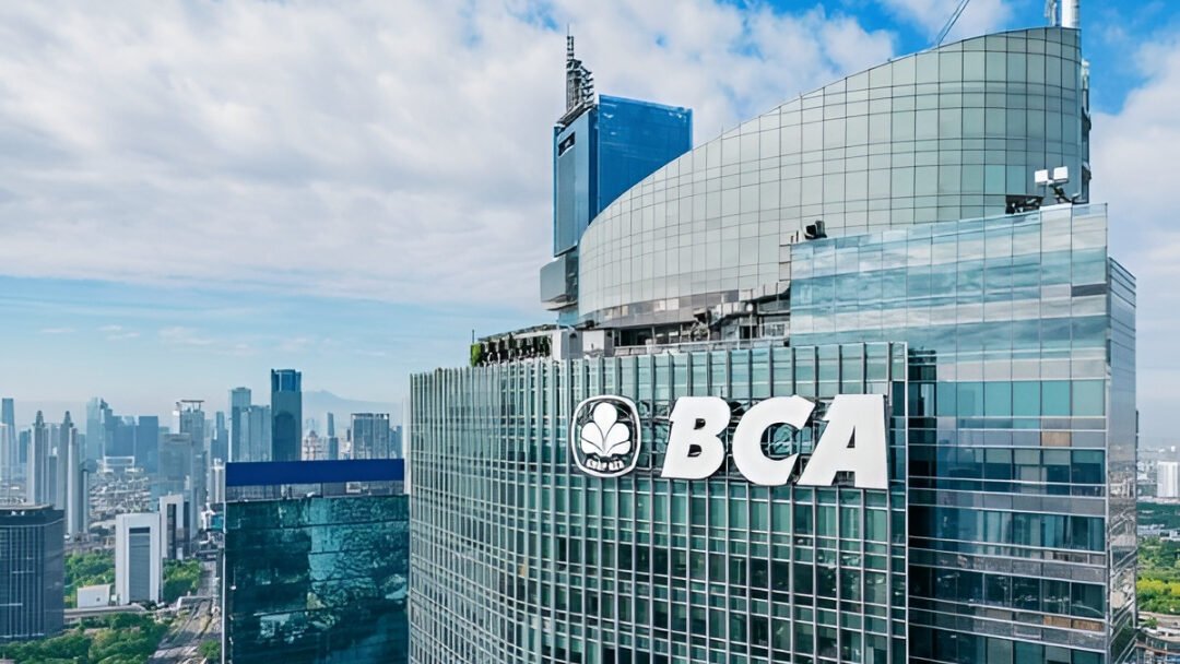 Ilustrasi - Harga saham BBCA jatuh ke level terendah sejak 2021. Analis sebut fundamental tetap kuat dan beri rekomendasi beli dengan target Rp 10.900. (Dok. Ist)