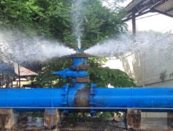 Kembali Ditemukan Titik Kebocoran di Simpang Parwasal, Suplai Air PDAM Terganggu