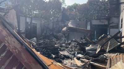 "Penjelasan mengenai alasan penting mengapa karya jurnalistik wajib dilindungi hak cipta untuk mencegah pencurian konten dan menjaga nilai ekonomi."