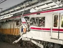 Kronologis Lengkap kecelakaan kereta di Stasiun Bekasi Timur