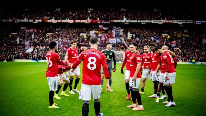 Klasemen Liga Inggris: MU Dipepet Aston Villa