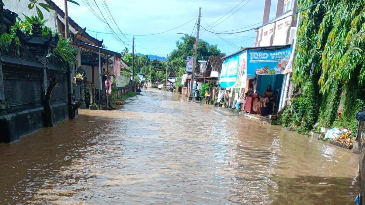 Wilayah terdampak banjir di Kabupaten Jembrana, Provinsi Bali, Minggu (5/4). (Dok. BPBD Kabupaten Jembrana)
