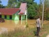 Sungai Bawang Meluap, Banjir di Sanggau Rendam 16 Rumah dan Jalan Trans Kalimantan