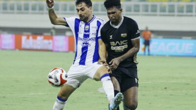 Kontroversi VAR Dewa United vs Persib: Skor 2-2