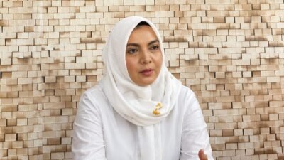 "Profesi hukum tak lagi didominasi laki-laki. Kehadiran advokat perempuan di ruang sidang terbukti membawa pendekatan empatik dan perspektif baru dalam keadilan."