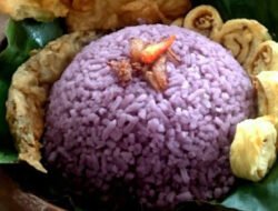 Nasi Lebih Pulen dan Sehat, Ini 5 Manfaat Memasak Nasi Campur Ubi Ungu