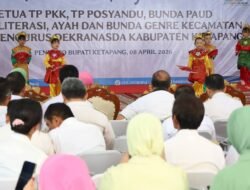 Bupati Tegaskan Fokus Penanganan Stunting pada Pelantikan TP PKK Ketapang Tingkat Kecamatan