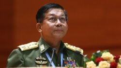 'Pemimpin junta Myanmar, Min Aung Hlaing, resmi terpilih menjadi presiden baru. Simak detail kemenangan suara dan dampaknya bagi politik serta konflik di Myanmar."