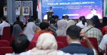 Pemkot Singkawang dan OJK Kalbar matangkan program agroeduwisata di Singkawang