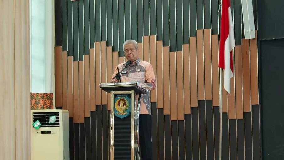 "Pemprov Kalbar siapkan Rp20 miliar untuk proyek rehabilitasi Jembatan Keraton Kubu. Sekda Harison tegaskan perbaikan ini demi keselamatan dan ekonomi warga."