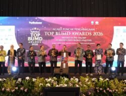 Kualitas Pelayanan Diakui Nasional, Pemprov Kalbar Borong Piala TOP BUMD Awards 2026