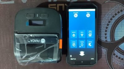 "Satlantas Polres Kubu Raya mulai menguji coba perangkat tilang elektronik ETLE Mobile Handheld untuk menindak pelanggaran lalu lintas di titik rawan."