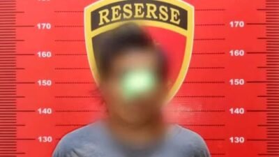 pelaku kasus pencabulan di Sekadau berinisial RY (42) yang tega memperkosa anak kandungnya sendiri.