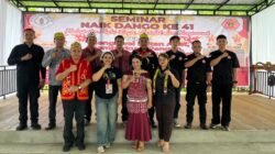 "Ribuan warga dari tiga kabupaten hadiri perayaan Naik Dango ke-41 di Desa Lingga, Kubu Raya. Pemuda Dayak diajak aktif menjaga tradisi dan wujud syukur kepada Jubata."