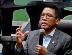 Rupiah Tembus Rp17.000, DPR Peringatkan Potensi Kenaikan Harga Mi Instan Akibat Impor Gandum