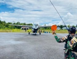 Kawal Logistik Pedalaman, Satgas Yon Parako 466 Pasgat Amankan Penerbangan di Manggelum
