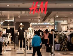 Raksasa Fashion H&M Tutup 160 Toko Secara Permanen