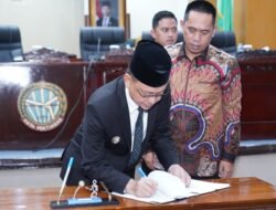 Wali Kota Pontianak Sampaikan LKPJ 2025, Capaian Pembangunan Positif