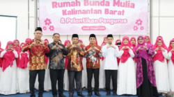 Wakil Wali Kota Pontianak Bahasan memberikan arahan sekaligus meresmikan peluncuran Yayasan RBM Kalbar di Aula Rumah Dinas Wakil Wali Kota.