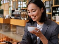 5 Manfaat Work From Cafe yang Bisa Tingkatkan Produktivitas