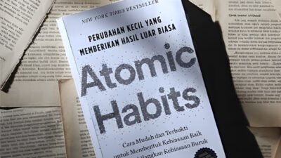 Ilustrasi - Merasa karir stagnan dan kurang produktif? Segera baca 7 rekomendasi buku pengembangan diri terbaik ini untuk ubah hidup Anda sekarang juga! (Dok. Ist)