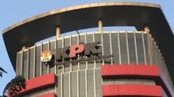 KPK memeriksa Internal Audit PT Pertamina untuk mengusut kasus dugaan korupsi investasi Pertamina di perusahaan patungan PPT Energy Trading Co., Ltd.