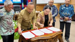 Pemkab Ketapang dan Sanggau sepakat menemui Kemendagri guna mempercepat penetapan batas wilayah Ketapang dan Sanggau demi kepastian hukum tata administrasi.