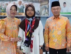 Wako Pontianak Lepas Aila, Calon Haji Termuda yang Gantikan Ibu