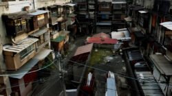 Ilustrasi - usah menabung dan sering merasa gaji kurang? Cek 5 ciri utama warga kelas bawah menurut pakar keuangan di sini. Pastikan Anda tidak termasuk. (Dok. Ist)