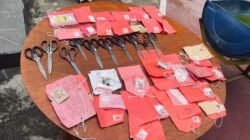 Kejaksaan Negeri atau Kejari Pontianak musnahkan barang bukti dari 60 perkara inkracht.
