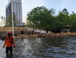Banjir di Jakarta Rendam Ribuan Rumah Imbas Hujan Deras Senin Malam