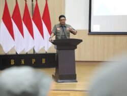 Kepala BNPB Wajibkan Pejabat Daerah Turun Langsung Tangani Bencana