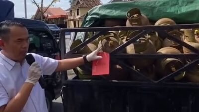 Ratusan tabung LPG subsidi 3 kilogram yang berhasil disita oleh jajaran Ditreskrimsus Polda Kalbar terkait kasus dugaan penyelewengan distribusi.