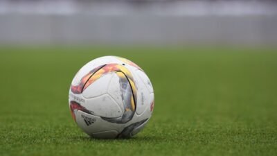 Jadwal Bola Sabtu 2 Mei 2026