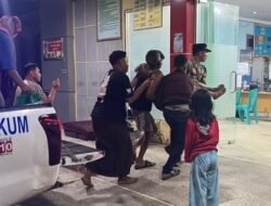 Respons Cepat Layanan 110 Polres Sekadau Evakuasi Warga Stroke ke RSUD